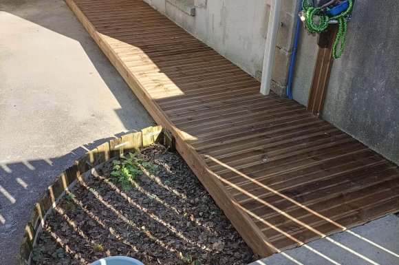 Pose d'une terrasse bois Près de Saint Maixent l'Ecole